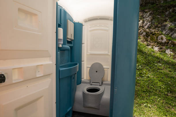 Best Portable Restroom Maintenance and Cleaning  in Hinesville, GA